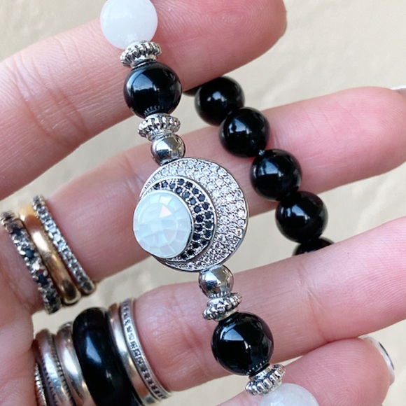 Silverskylight Jewelry - White gold plated cz moon mother of pearl bracelet